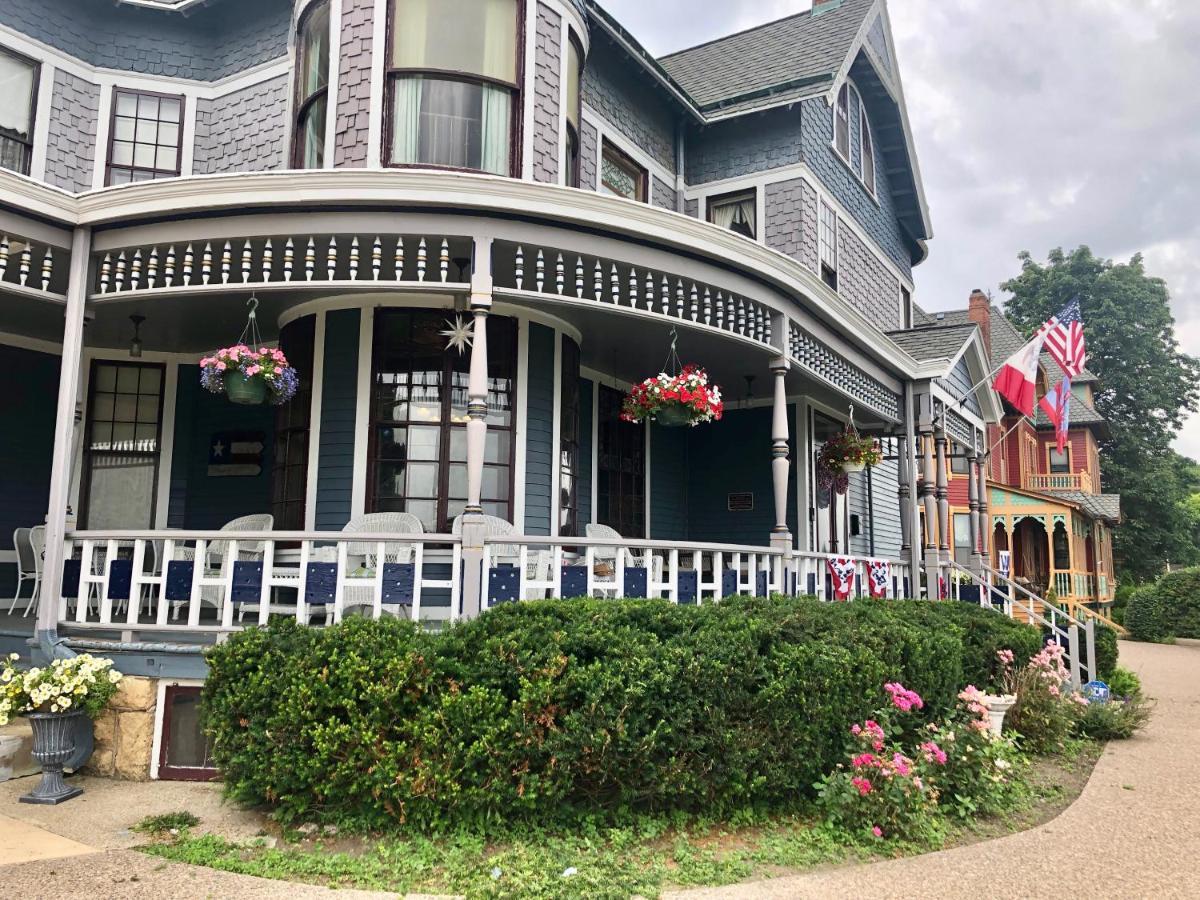 The Hancock House Bed & Breakfast Inn Dubuque Eksteriør bilde