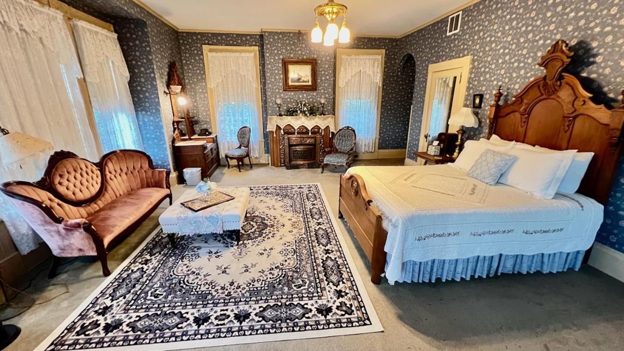 The Hancock House Bed & Breakfast Inn Dubuque Eksteriør bilde