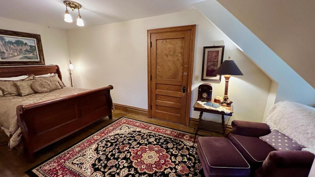 The Hancock House Bed & Breakfast Inn Dubuque Eksteriør bilde